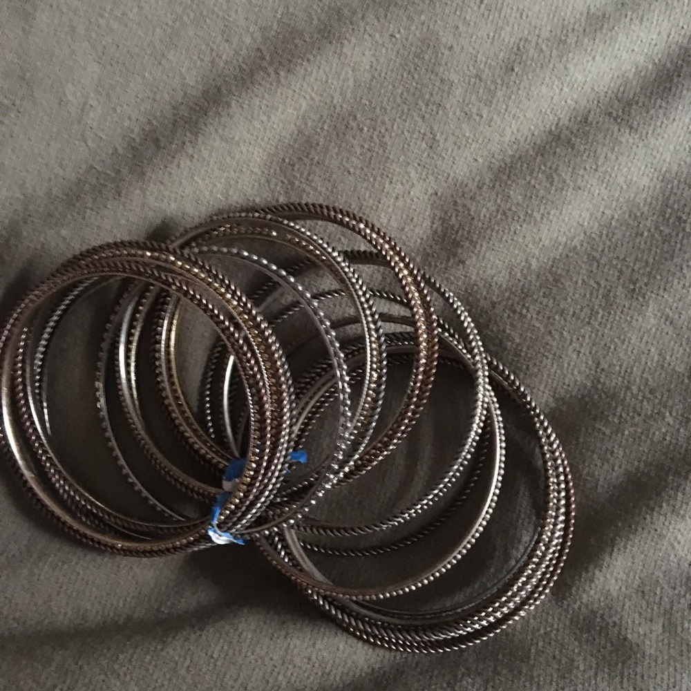 Bundle bracelets - Picture 2 of 3